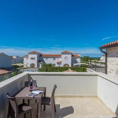 Lory 别墅 Tar-Vabriga