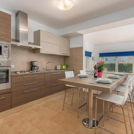 Villa Lory Tar-Vabriga