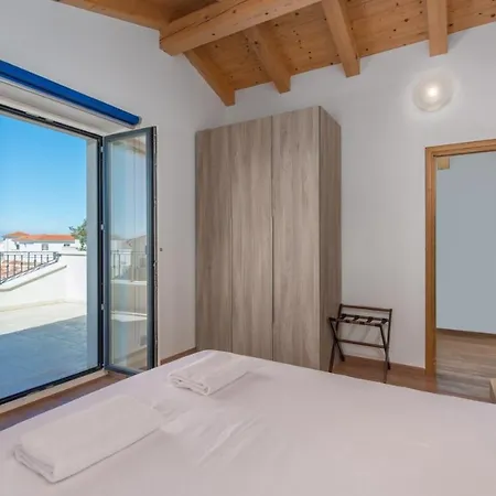 Lory Villa Tar-Vabriga