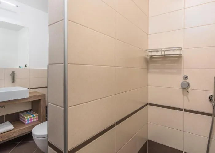 Lory Villa Tar-Vabriga